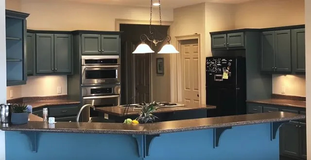 kitchen-cabinet-painting-federal-way-640w